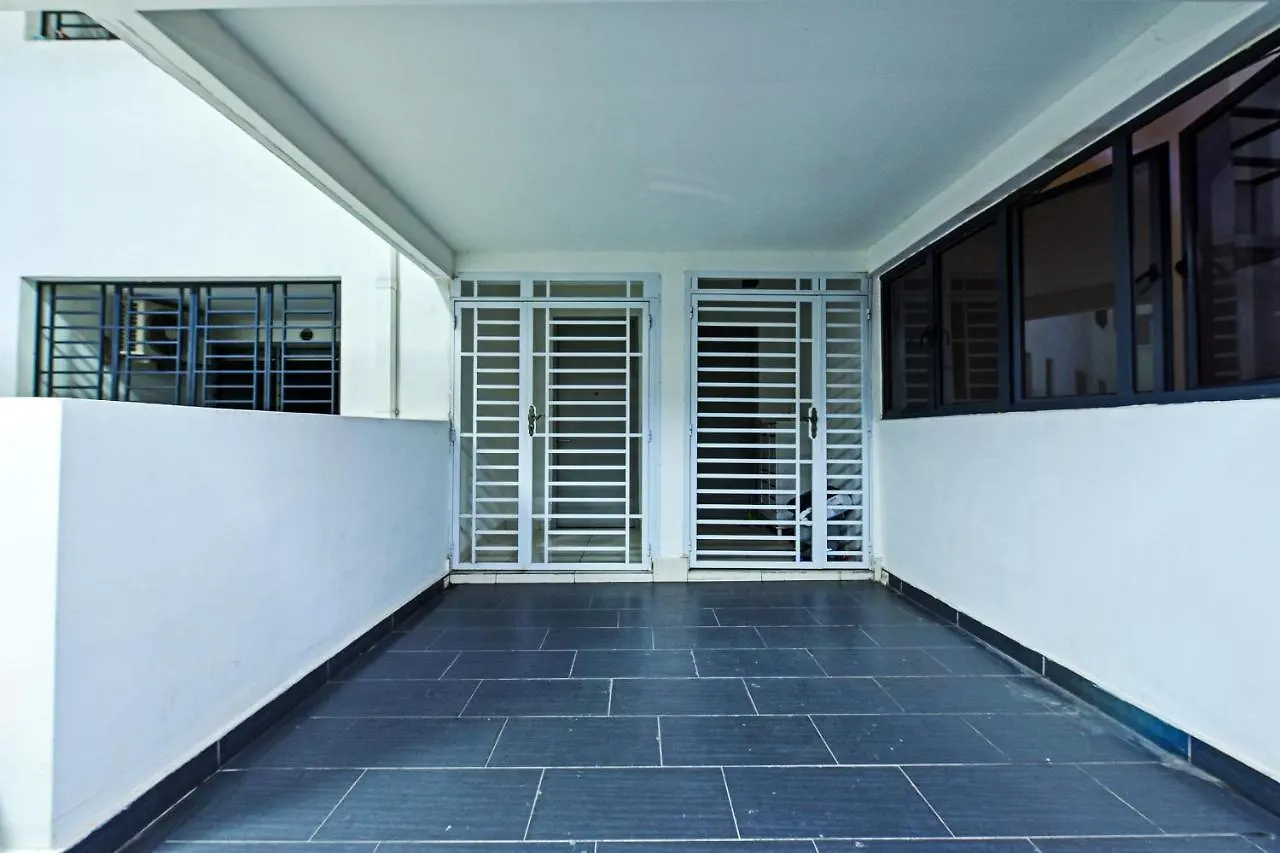 公寓 Oyo Home 90581 1 Tebrau Residence Yml Home 1712 新山 马来西亚